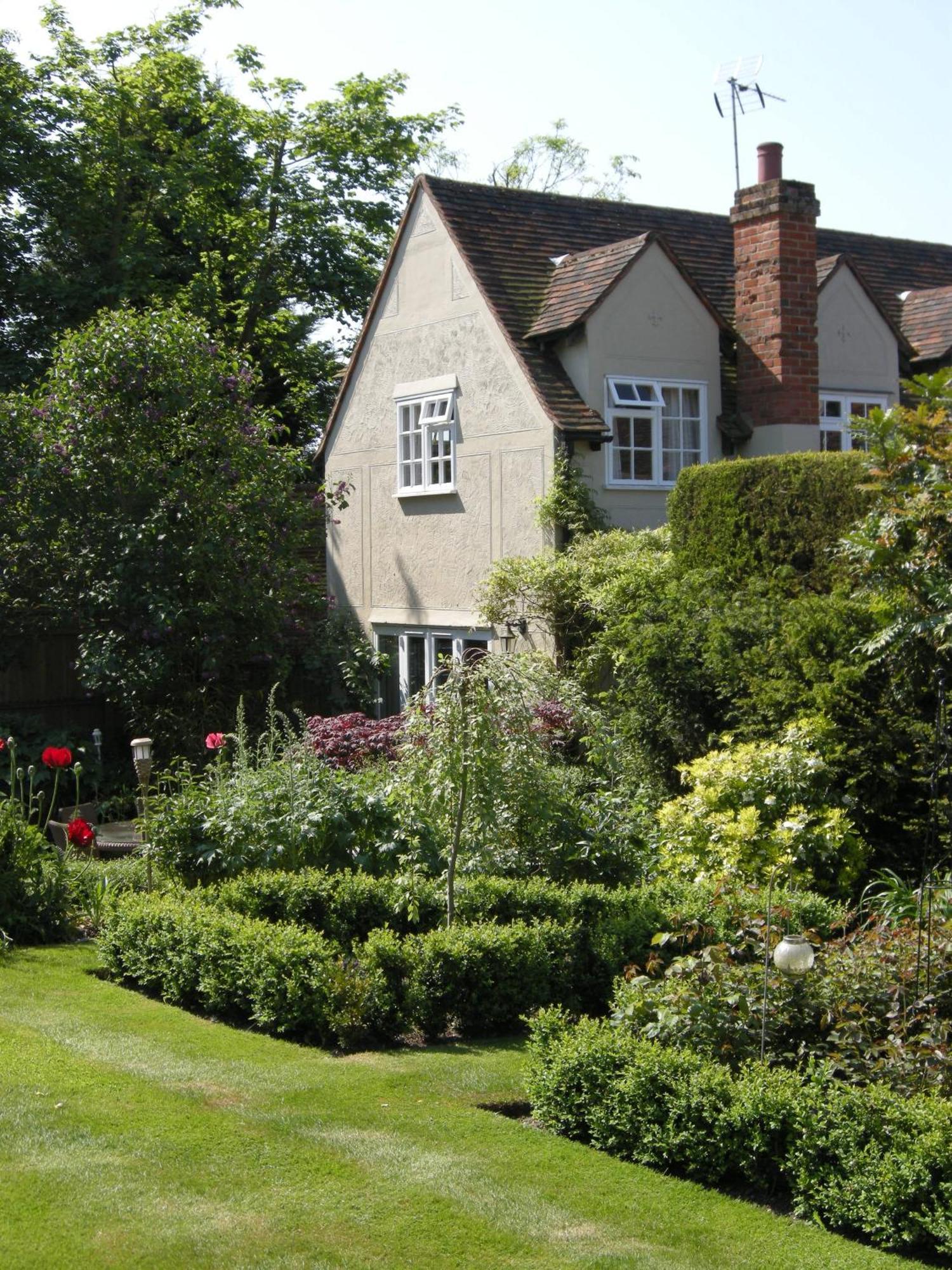 Motts Bed & Breakfast Great Dunmow Esterno foto