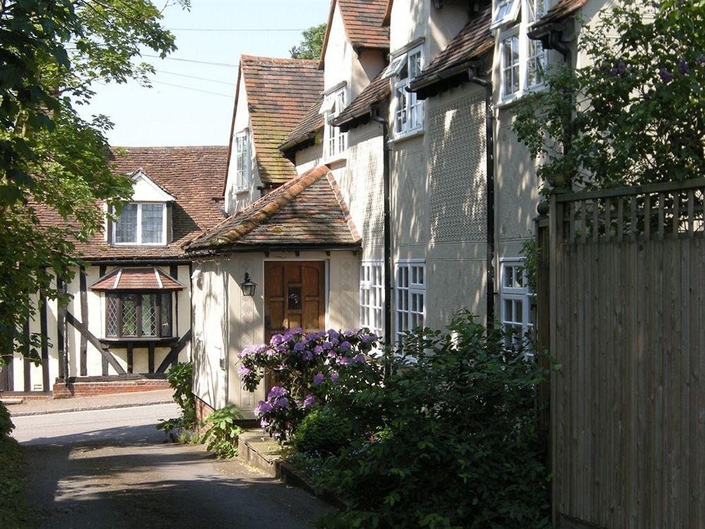 Motts Bed & Breakfast Great Dunmow Esterno foto