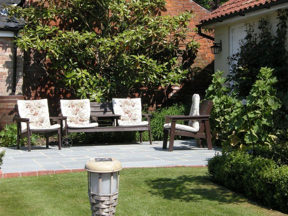Motts Bed & Breakfast Great Dunmow Esterno foto